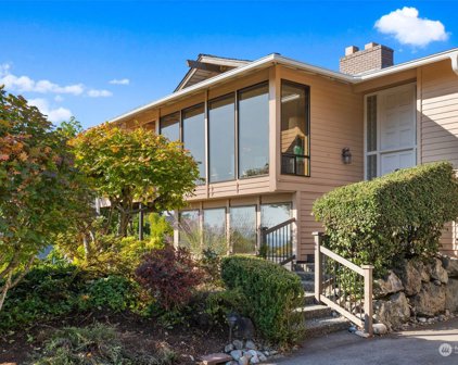 14010 Somerset Boulevard SE, Bellevue