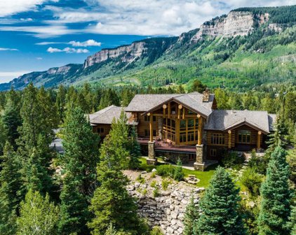 464 Pinnacle View, Durango