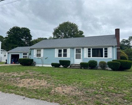 190 Glen Drive, Warwick