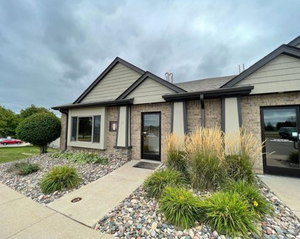 5798 Blackshire Path, Inver Grove Heights