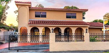 160 W 41st St, Hialeah