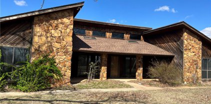 2501 Big Cedar Avenue, Edmond