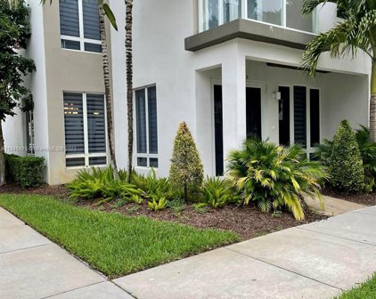 10565 Nw 63rd Ter, Doral