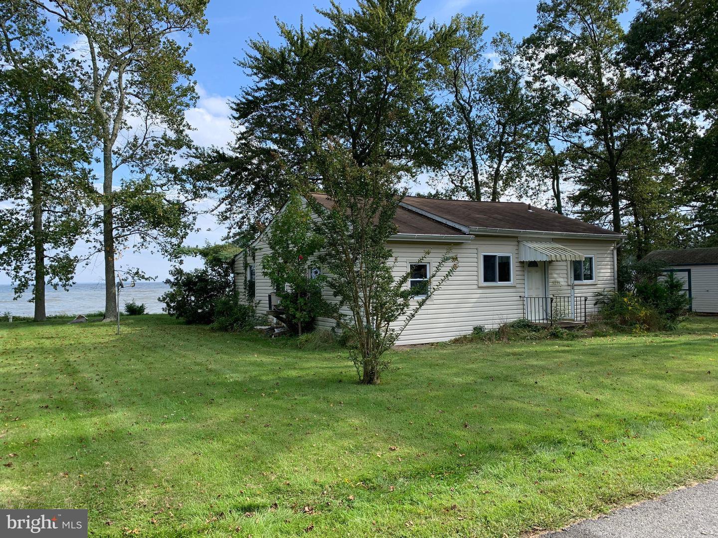 5239 Al Jones Drive, Shady Side, Shady Side, MD 20764 in Columbia Beach