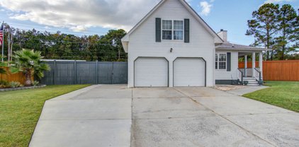 108 Dartmouth Court, Goose Creek