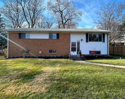 14122 Chadwick Ln, Rockville