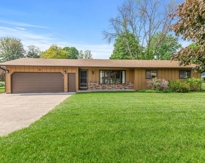 1918 Noble Road, Arden Hills