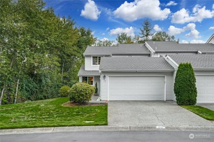 210 145th Place SE, Bellevue