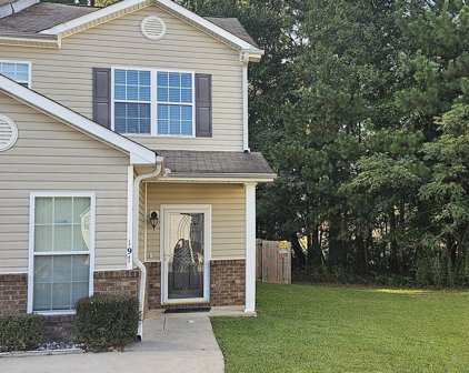 197 Shenandoah Drive, Riverdale