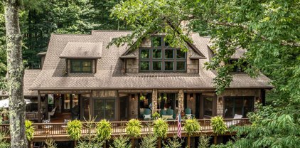 17 Green Ridge Lane, Banner Elk