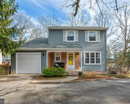 202 Pine Blvd, Medford