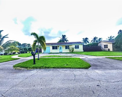 7301 Sw 8th St, North Lauderdale