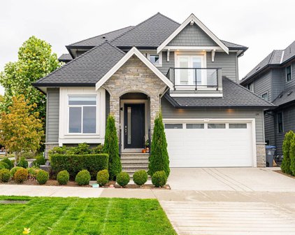 16703 17a Avenue, Surrey