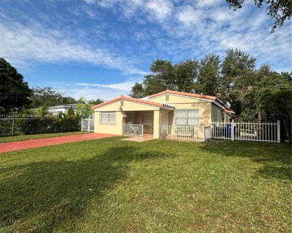 1515 Ne 171st St, North Miami Beach