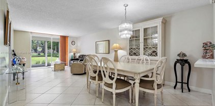 811 S Hollybrook Dr Unit #108, Pembroke Pines