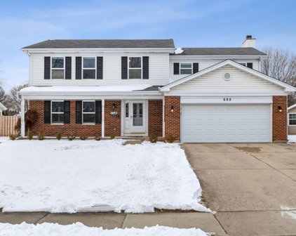 695 Fox Run Lane, Algonquin