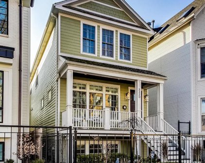 3320 N Seeley Avenue, Chicago
