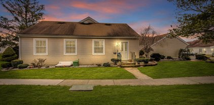 75D Parkway Drive Unit 1000, Freehold