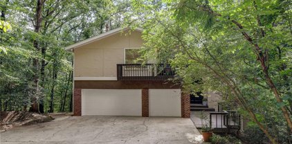 275 Watergate Drive, Roswell