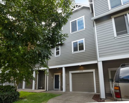 12226 SE LONG ST, Portland