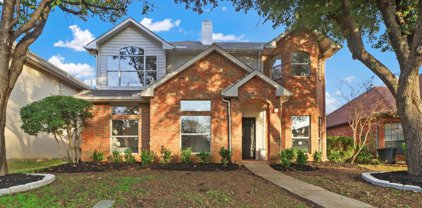 913 Fenimore  Drive, Lewisville
