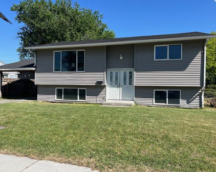 1602 W 5th Ave, Kennewick