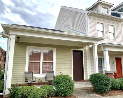 151 Augusta Ave, Pleasant View