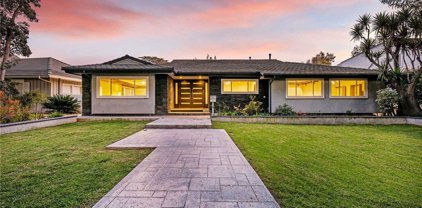4220 Country Club Drive, Long Beach