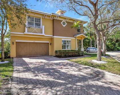 1350 SW 4th Ct, Fort Lauderdale
