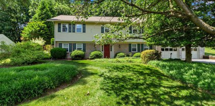 7413 Miller Fall, Rockville