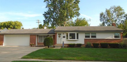 23846 LINNE, Clinton Twp