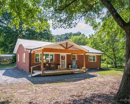 371 Hilltop  Road, Lincolnton