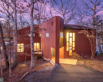 2203 Burgee Ct, Reston