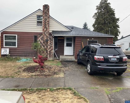 530 D St, Lebanon