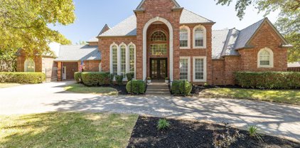 4607 Cresthaven  Drive, Colleyville