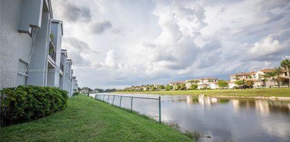 885 Sw 113th Way Unit #885, Pembroke Pines