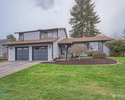 9322 76th Street Ct SW, Lakewood