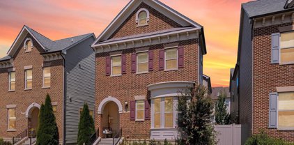 44622 Petersham Dr, Ashburn