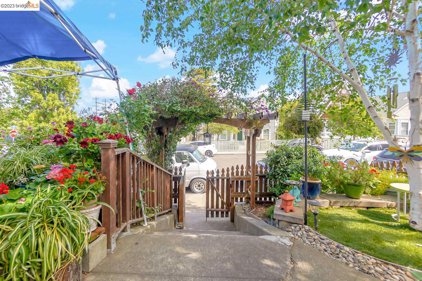 807 Kentucky Street, Vallejo