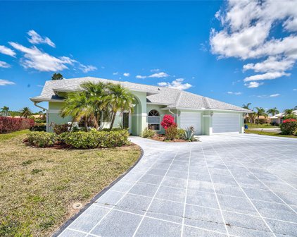 2220 E Village Cir, Venice