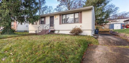 5528 Cordona St, Lanham