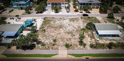 307 Via Deluna Dr, Pensacola Beach