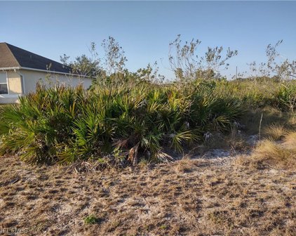 2614 70th Street W, Lehigh Acres