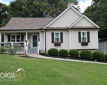 1303 Sunflower Ct, Locust Grove