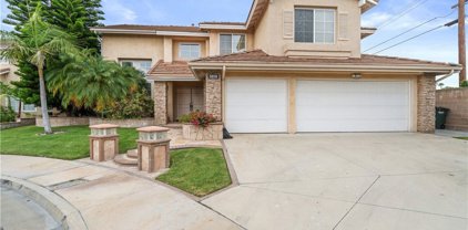 5619 Samantha Avenue, Lakewood