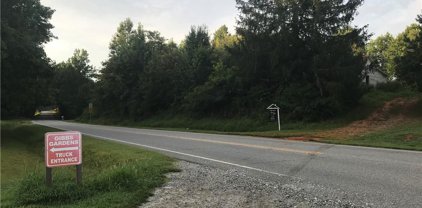 6887 Yellow Creek Road, Ball Ground