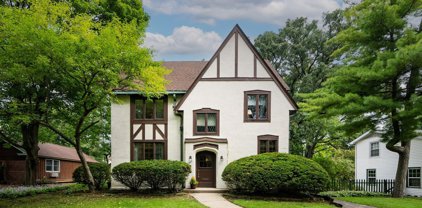 843 Hardin Avenue, Aurora