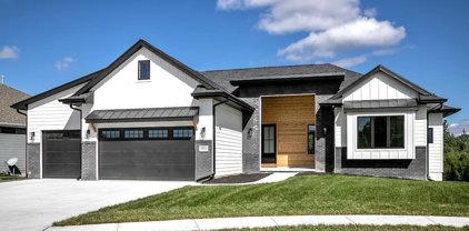 20810 Frances Circle, Elkhorn