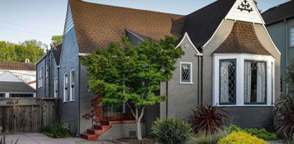 1632 Moreland Dr, Alameda