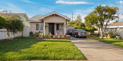 323 E Pomona Street, Santa Ana